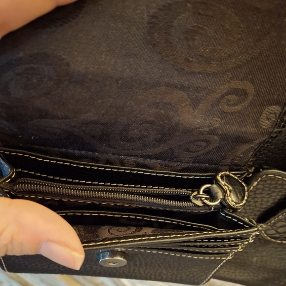 Brighton Black Pebbled Leather Croc-embossed Wallet Organizer.  - Picture 12 of 16